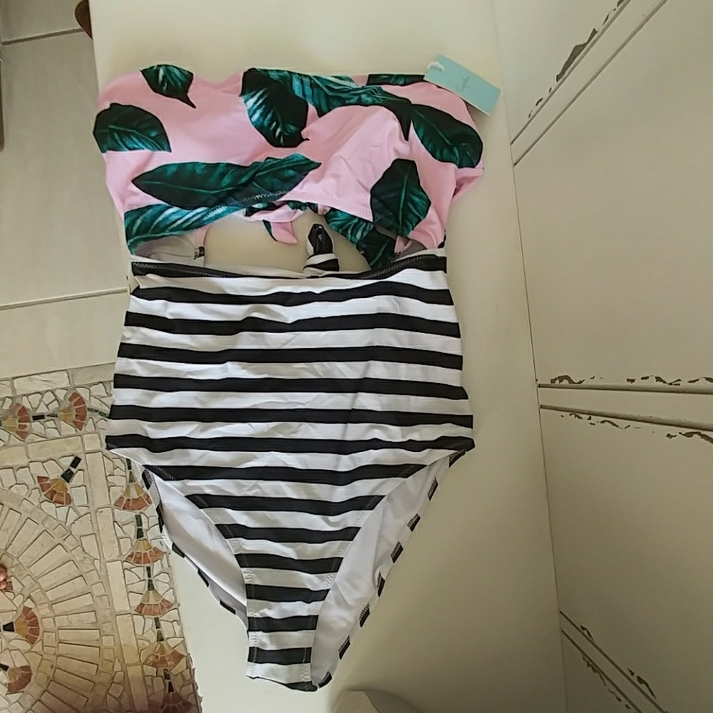 One Piece bathing suit